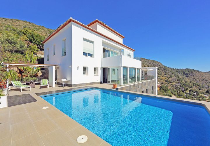 Villa i Denia, Alicante, Denia - € 890.000 | Ref: CB-890-2 - foto 1